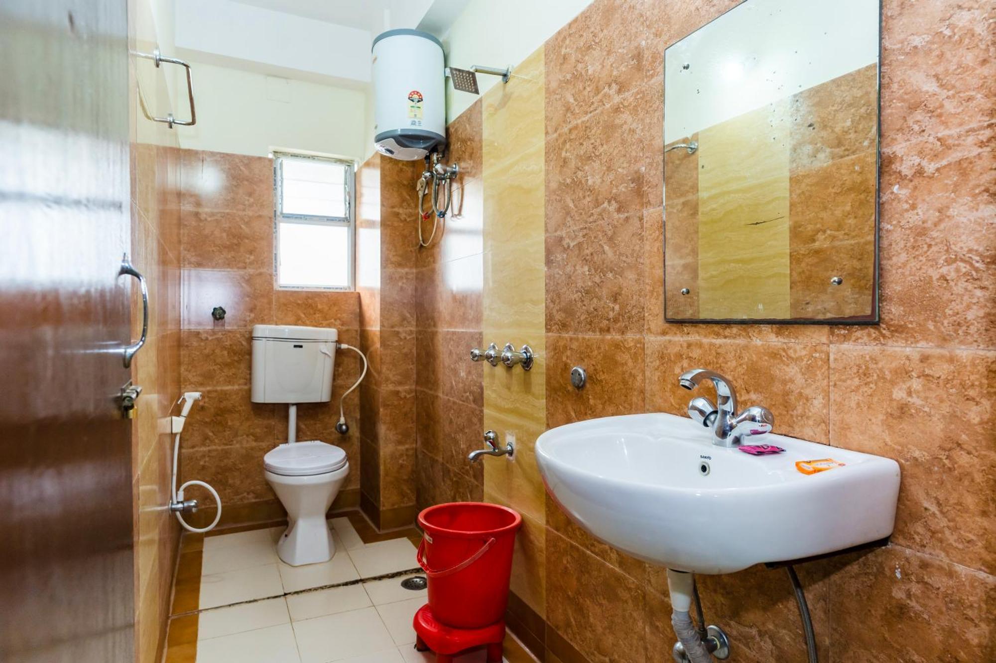 Hotel Niladrii Galaxy Siliguri Eksteriør billede