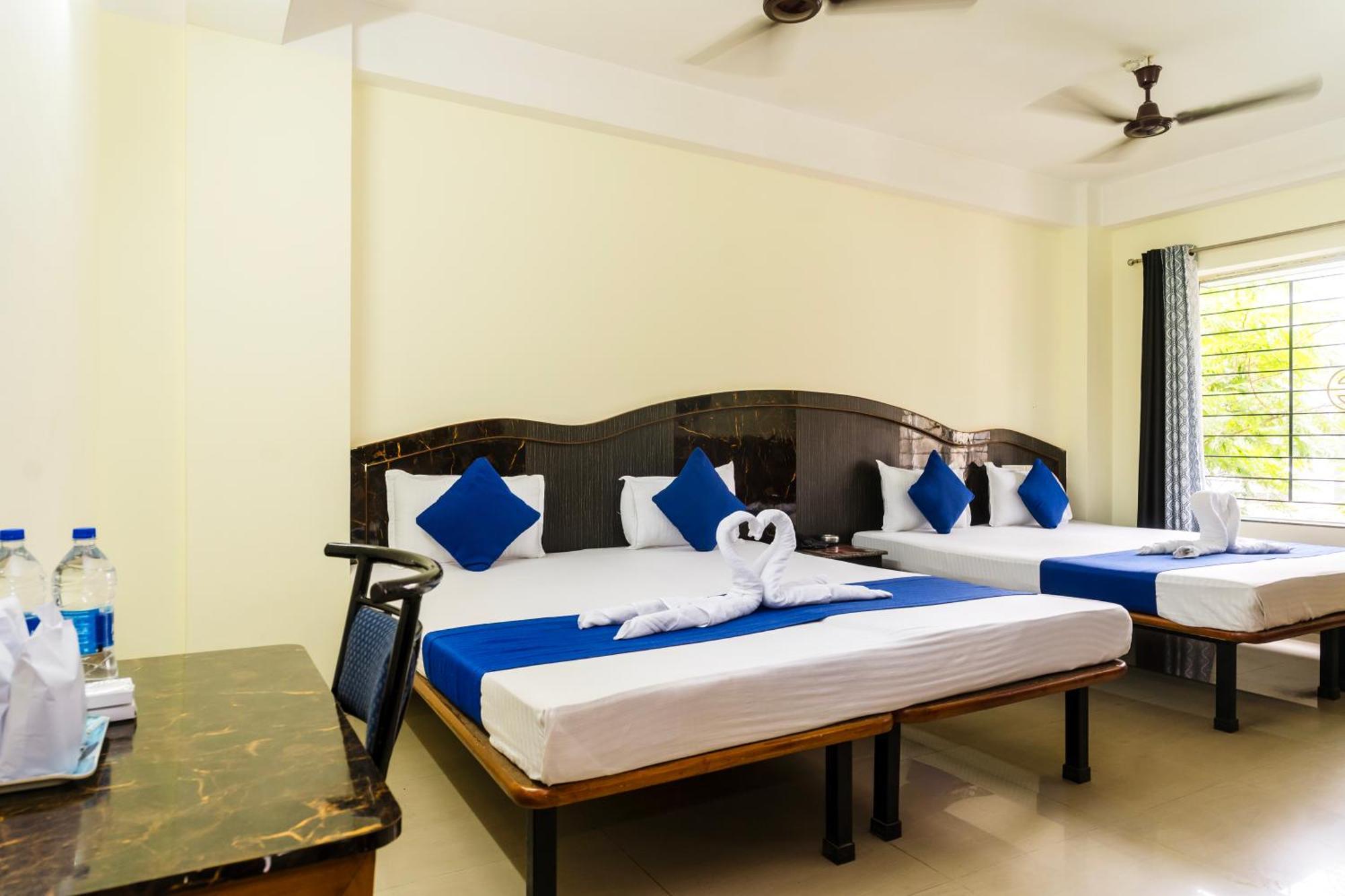 Hotel Niladrii Galaxy Siliguri Eksteriør billede